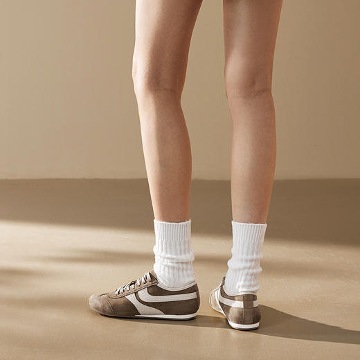 2楼千百度 25年春季新品 时尚休闲鞋 A25185328 商品图2