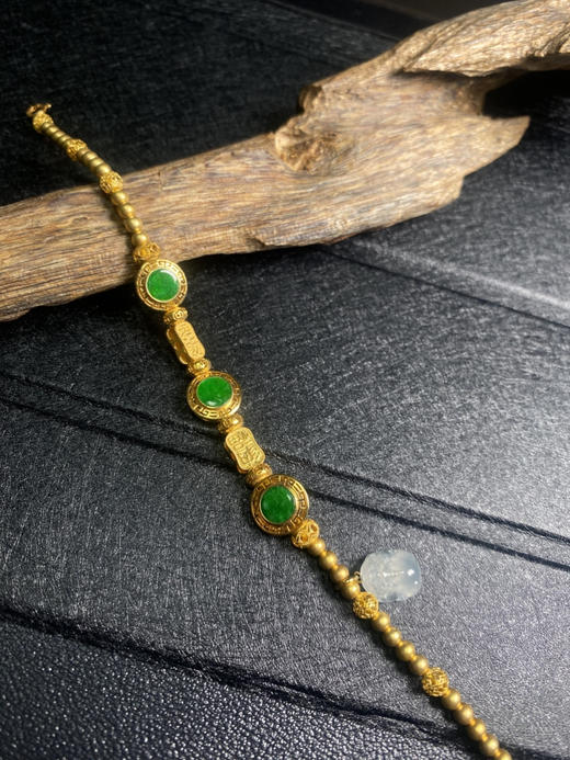 【FC0027】18K金镶嵌翡翠阳绿手链  款式精美时尚 整体18K金 搭配冰种貔貅小提溜 商品图0