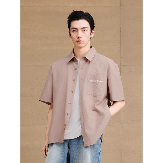 GXG男装 微皱肌理短袖衬衫贴袋刺绣衬衣通勤男上衣 2025夏季新品 商品图2