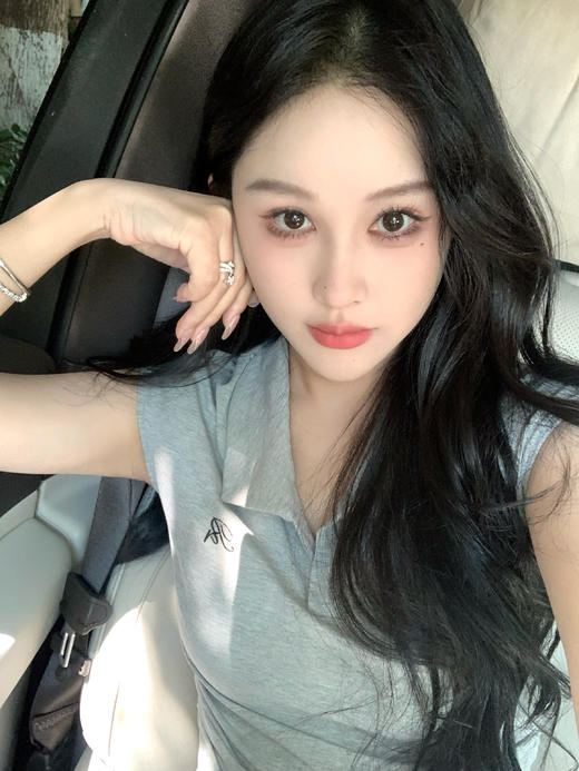 Read Nameless /超弹蚂蚁腰灰色套装 2025/7/26 商品图6