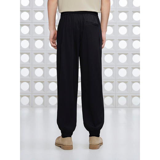 GXG男装 肌理坑条休闲裤通勤男束脚裤简约运动长裤 2025夏季新品 商品图3