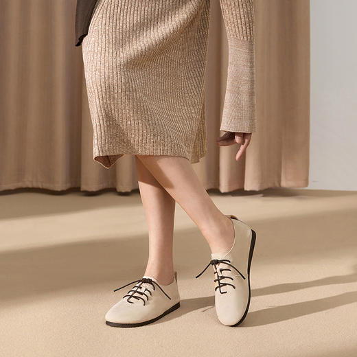 2楼千百度 25年春季新品 牛津鞋 A25110007 商品图2