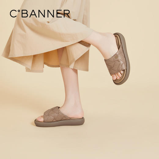 2楼千百度 24年夏季新品 其他拖鞋 A24381005 商品图0