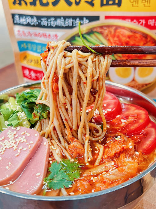 🌈🌈来自东北的清爽速食👉【皇饿吗&食光说 东北荞麦冷面】集清新、爽口、酸甜于一身🍲 🍜爽滑的荞麦面，搭配脆嫩辣白菜 🍜富含膳食纤维，营养饱腹感强 商品图6