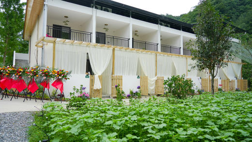 【彭州·579号院】10房温泉私汤院子，团建优选 / 可单房预定，临溪耍水，白鹿音乐小镇上的雅致清新小院zj 商品图1