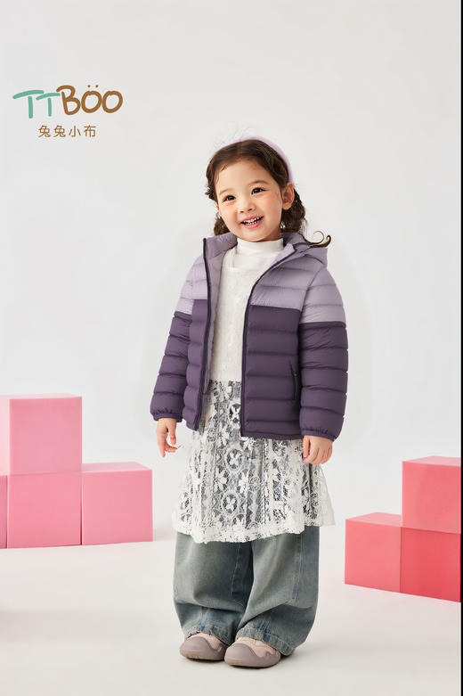 兔兔小布撞色拼接轻羽绒 商品图2