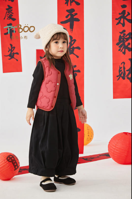 兔兔小布星星绗线立体星星羽绒马甲 商品图0