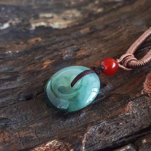 【天然正品】A货翡翠天然无杂裂糯种飘花平安扣造型翡翠（吉祥、如意）吊坠项链18.7*18.7*5.4MM（皆取最大值）女士现售价：580特价！110725NJM05 商品图7