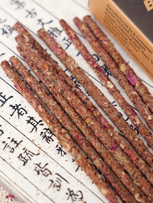 全网爆火的「疗愈神器」❗️不用去香港❗️国内也能囤的阿根廷手工线香，天然疗愈不撞香❗️  【阿根廷手工线香】🏆欧阳娜娜、李诞同款疗愈力！  ✅传承千年玛雅文明，匠人手工卷制  ✅纯植物原料 商品图5