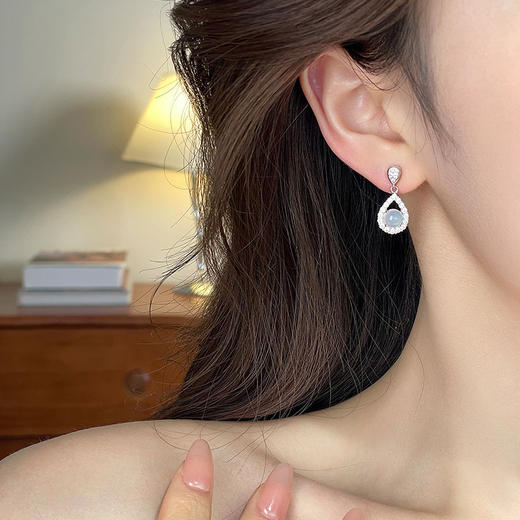 925纯银璀璨水滴耳钉，高级感气质白玉髓耳环E000955B 商品图1