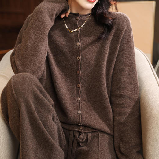Avann阿曼衣文艺排扣羊毛衫ZM048 商品图9