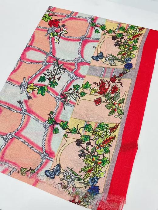 ｛特卖｝100%羊毛围巾花型三十四田园花卉红边～喜出 商品图1