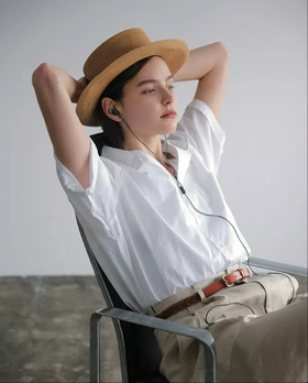 别再穿你的旧T恤了！今年流行棉麻风，一衣两穿，69块钱穿出千元品质