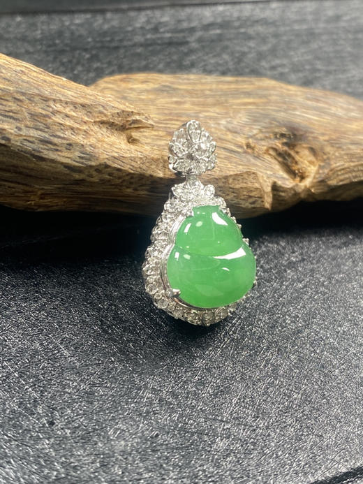 【FC0037】18K金镶嵌翡翠阳绿葫芦吊坠  色阳完美 精致完美 商品图2