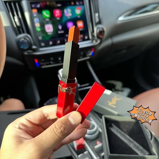 D072665全红条金色浮雕logo狩猎焰口红礼盒 商品图1