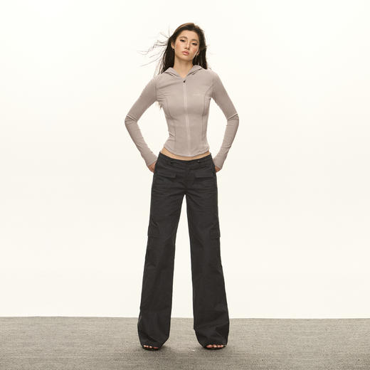 Ariseism美式复古多口袋低腰拖地喇叭裤工装裤女2025春季新款长裤 商品图4