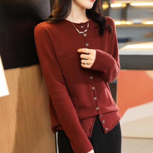 Avann阿曼衣文艺排扣羊毛衫ZM048 商品图10