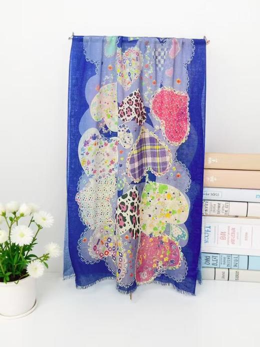 ｛特卖｝100%羊毛 围巾花型三十八深蓝爱心～喜出 商品图0