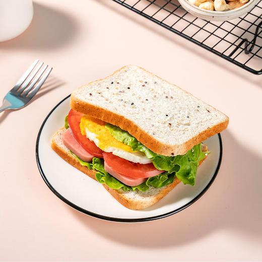 福事多 全麦三色藜麦吐司 600g*2箱 商品图0