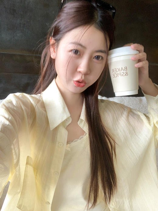 【折后再享2件88折】现货秒杀！微信打折价！2色防晒衬衫吊带背心两件套 日常189.99/件 立减60 秒杀129.99/件！！ 商品图6