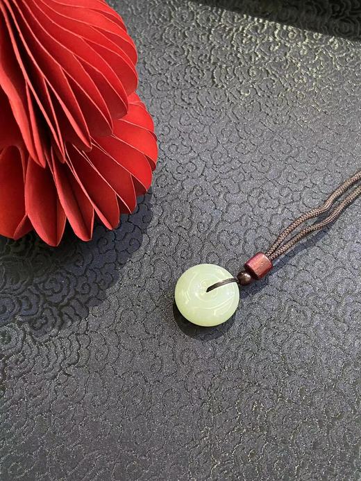 【于田产和田玉帝王青平安扣】规格24mm，出证书，发货1~5天，48小时鉴赏期 商品图0