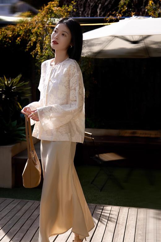 新中式蕾丝提花天丝国风盘扣轻薄防晒小衫 商品图3