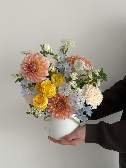 AROMELAI 花艺 鲜花花篮/花盒 私人定制艺术礼品 商品图0