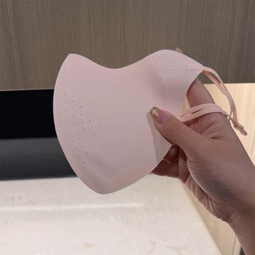 【福利！13.9抢3个】夏薄款UPF500冰丝防晒弧型无痕口罩 加大冰感透气护眼角7A抑菌防晒口罩 商品图8