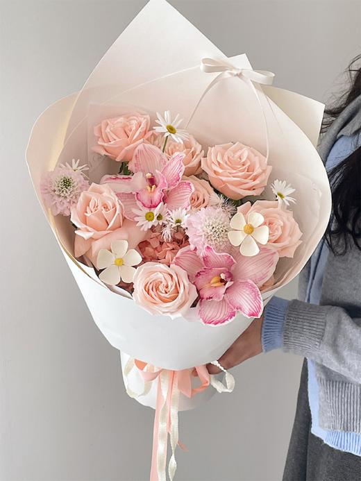 AROMELAI 花艺 鲜花花束 私人定制艺术礼品 商品图9