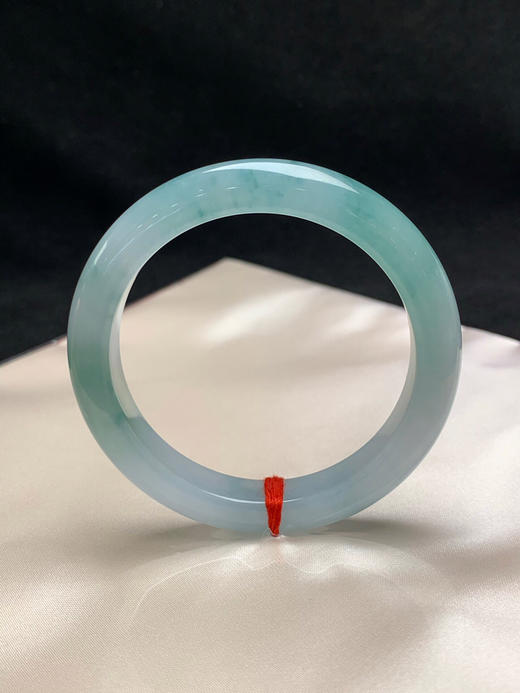 620617，51.8圈口，冰飘花正圈平安镯，小圈口窄条形，种水好，冰胶有光感 商品图0