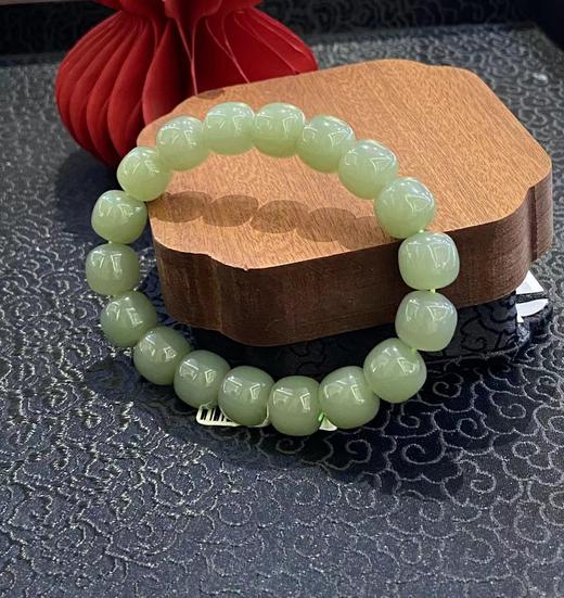 【于田产和田玉帝王青卡12mm老型珠手串】出证书，发货1~5天，48小时鉴赏期 商品图2