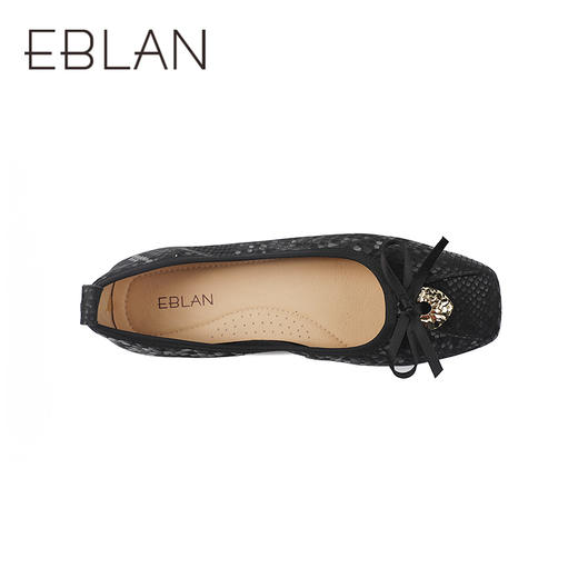 2楼伊伴2025年秋季动物纹鞋面蛇纹图案褶皱设计便鞋单鞋B25461701 商品图2