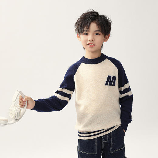 Avann阿曼衣12针M字母袖子拼色运动款儿童羊毛衫MWF27 商品图4