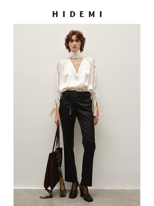 HIDEMI 进口天丝聚氨酯缎面超显瘦烟管裤神裤 商品图3