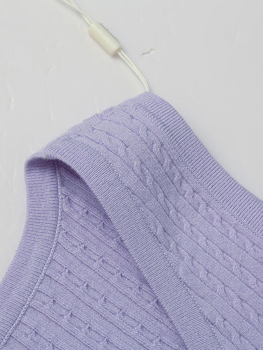 温柔米白！针织绞花背心 无袖 U 领 基础款内搭叠穿神器 商品图3