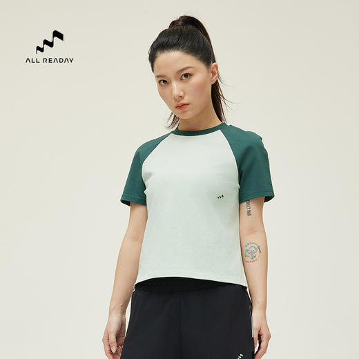 AllReaday新奇天女生插肩袖合身短袖T恤WM24SSTS01 商品图4