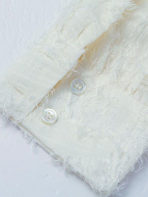 法式浪漫 立领半开扣提花衬衫 温柔米白 宽松长袖仙女上衣 商品图3