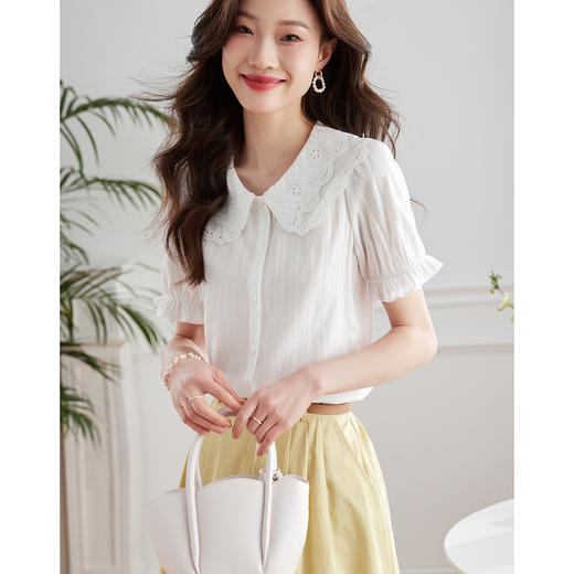 【专属特价】熙世界肌理感衬衫女夏2025新款法式小众镂空花边双层领泡泡袖上衣 商品图1