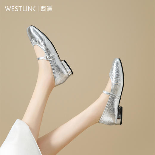 西遇方头玛丽珍鞋女新款秋季法式绝美水钻平底鞋低跟银色单鞋V1656949 商品图1