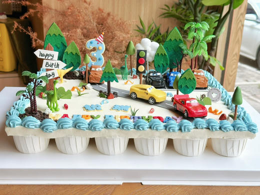 定制款：30杯分享杯子蛋糕组合，私人订制，文字主题翻糖手工制作，可更改，需提前72小时预订 商品图3