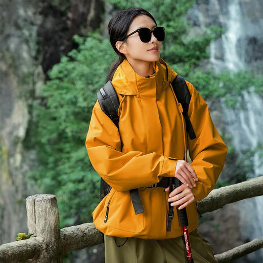 “奥莱撤柜1.8折抢瑞士军工”SWISS MILITARY刘亦菲同款情侣户外上衣 SW3518 商品图2