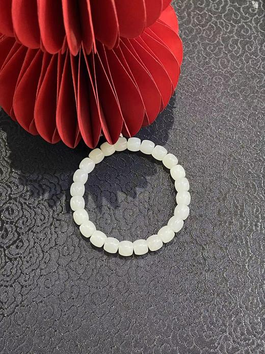 【于田产和田玉白玉7*8直切手串】出证书，发货1~5天，48小时鉴赏期 商品图0