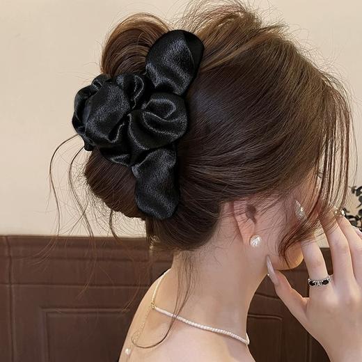 喜提饱满后脑勺✌️【铂思亚云朵抓夹】升级版缎面材质👸优雅大方高级感发饰 精致实用❤️鲨鱼夹推荐 商品图2