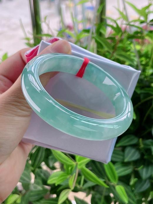 57正圈翡翠手镯 商品图4