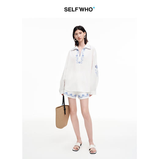 SELFWHO天丝亚麻混纺绿绒蒿镂空绣花短裤2025秋新款松紧腰休闲裤 商品图3