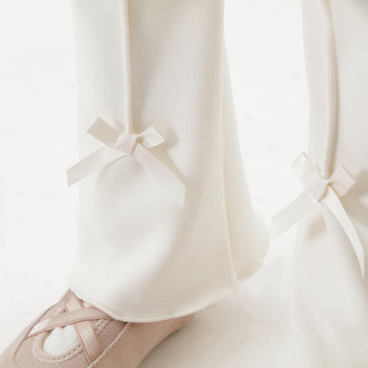 马克珍妮女童立体蝴蝶结轻弹微喇裤2025年秋装新款551320 商品图4