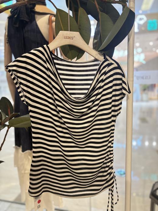 【门店同款】ENJOY夏季“都市漫游”条纹荡领抽褶上衣 163693471 商品图0