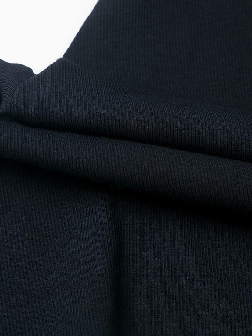 通勤约会都可 黑色长袖连衣裙 侧腰褶皱 显瘦气质 百搭长裙 商品图4