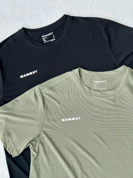 原单正品 MAMMUT猛犸超薄坑条速干透气弹力户外运动短袖

颜色：黑色  绿色
尺码：mlxlxxl 商品图2