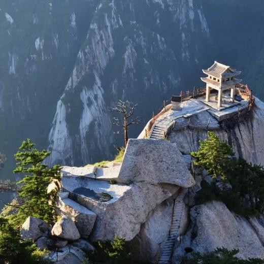 边玩边养老丨漫游西安，爬古城墙摸老砖，逛大唐不夜城看花灯，在钟鼓楼感受千年历史！ 商品图2